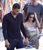 Access_Kardashian_30.jpg