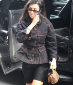 Access_Kardashian_5.jpg