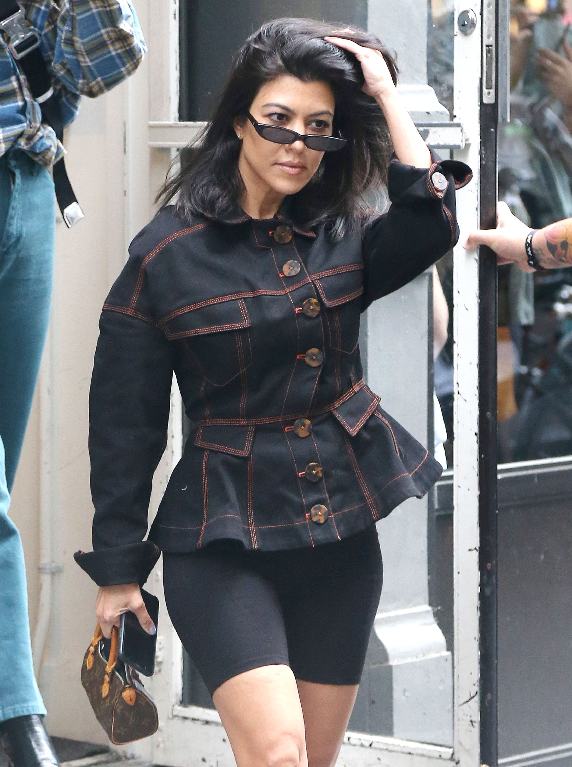 Access_Kardashian_26~0.jpg