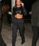 Access_Kardashian_8.jpg