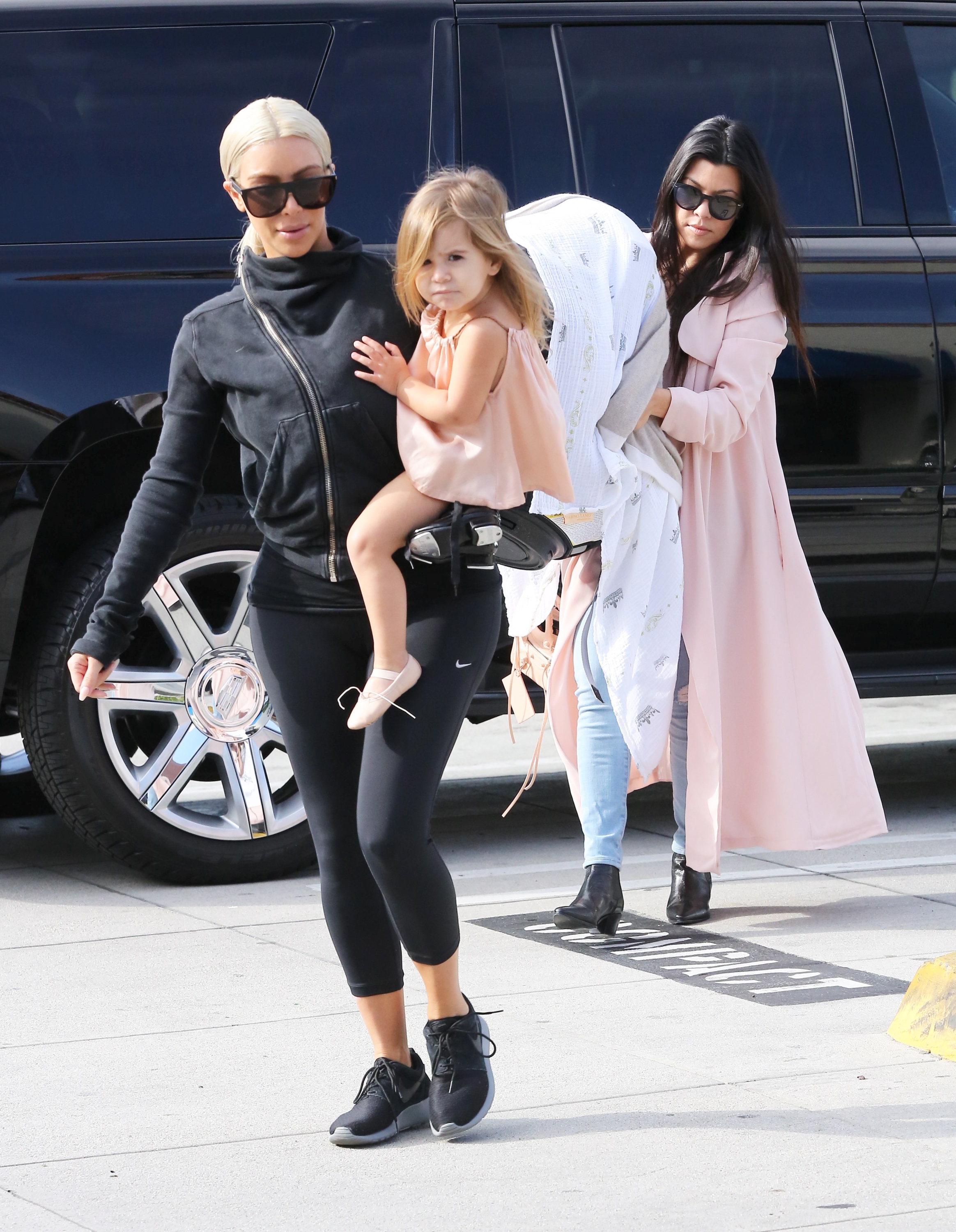 Access_Kardashian_8.jpg