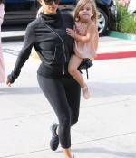 Access_Kardashian_14.jpg