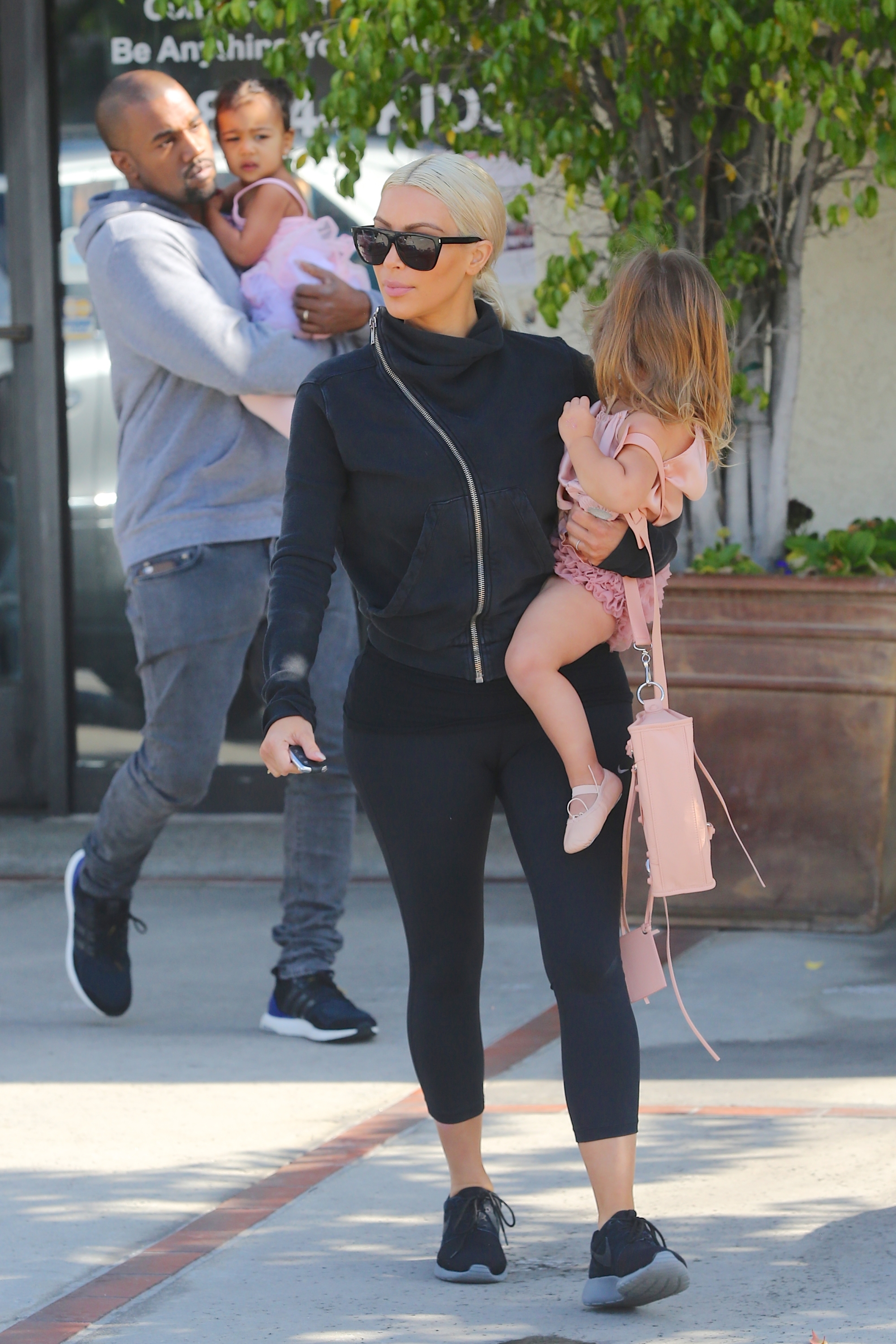 Access_Kardashian_7.jpeg