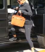 Access_Kardashian_14.jpeg