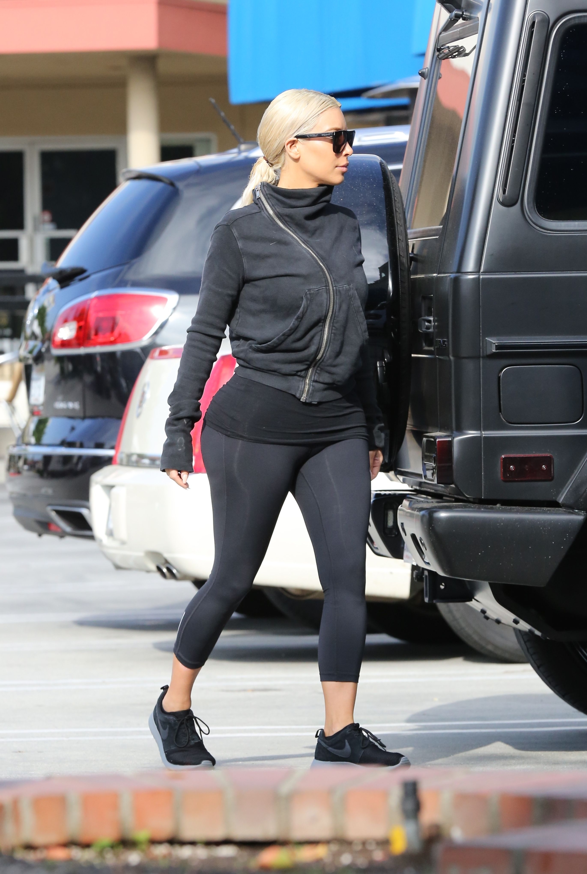 Access_Kardashian_13.jpg