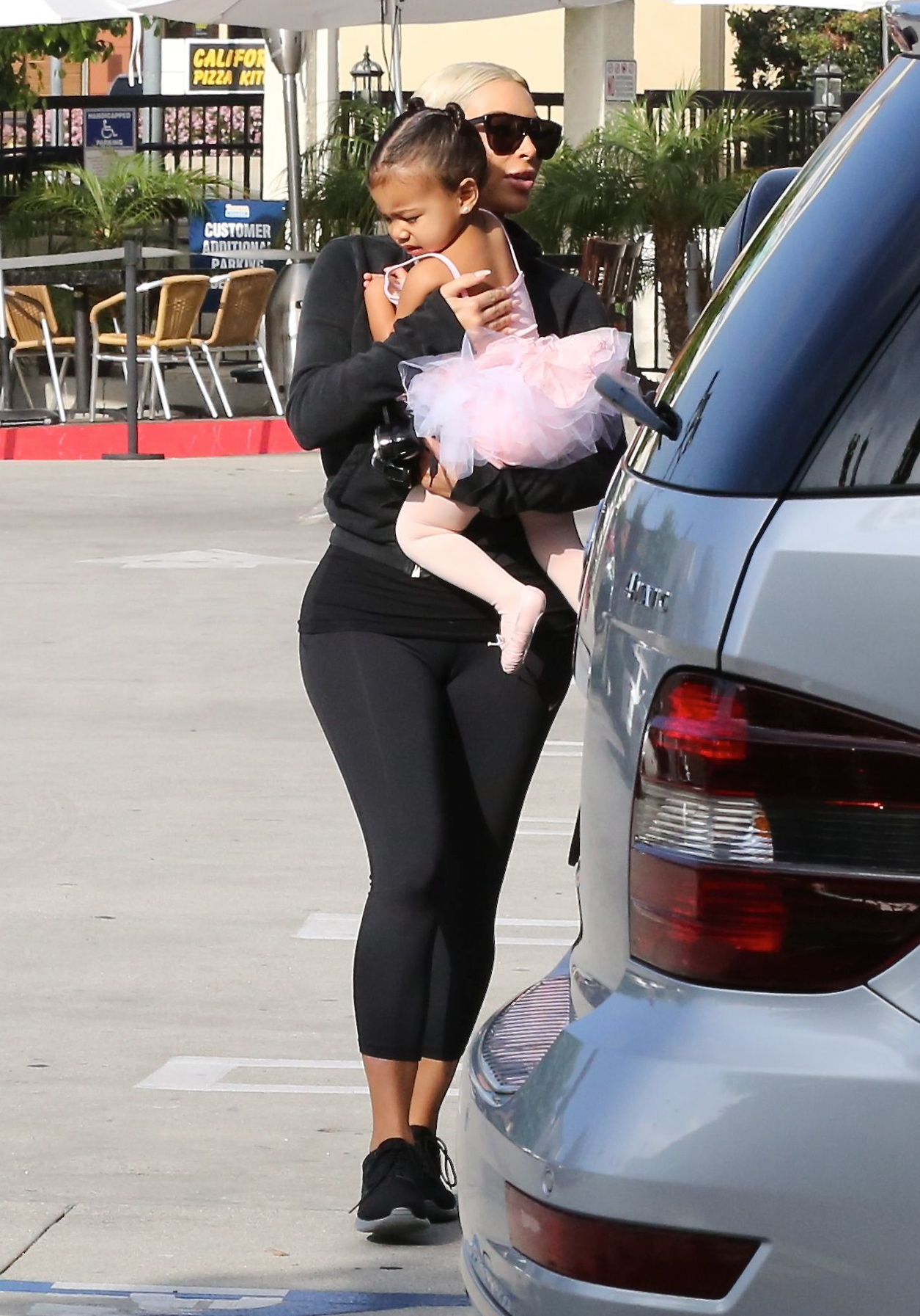 Access_Kardashian_29.jpeg