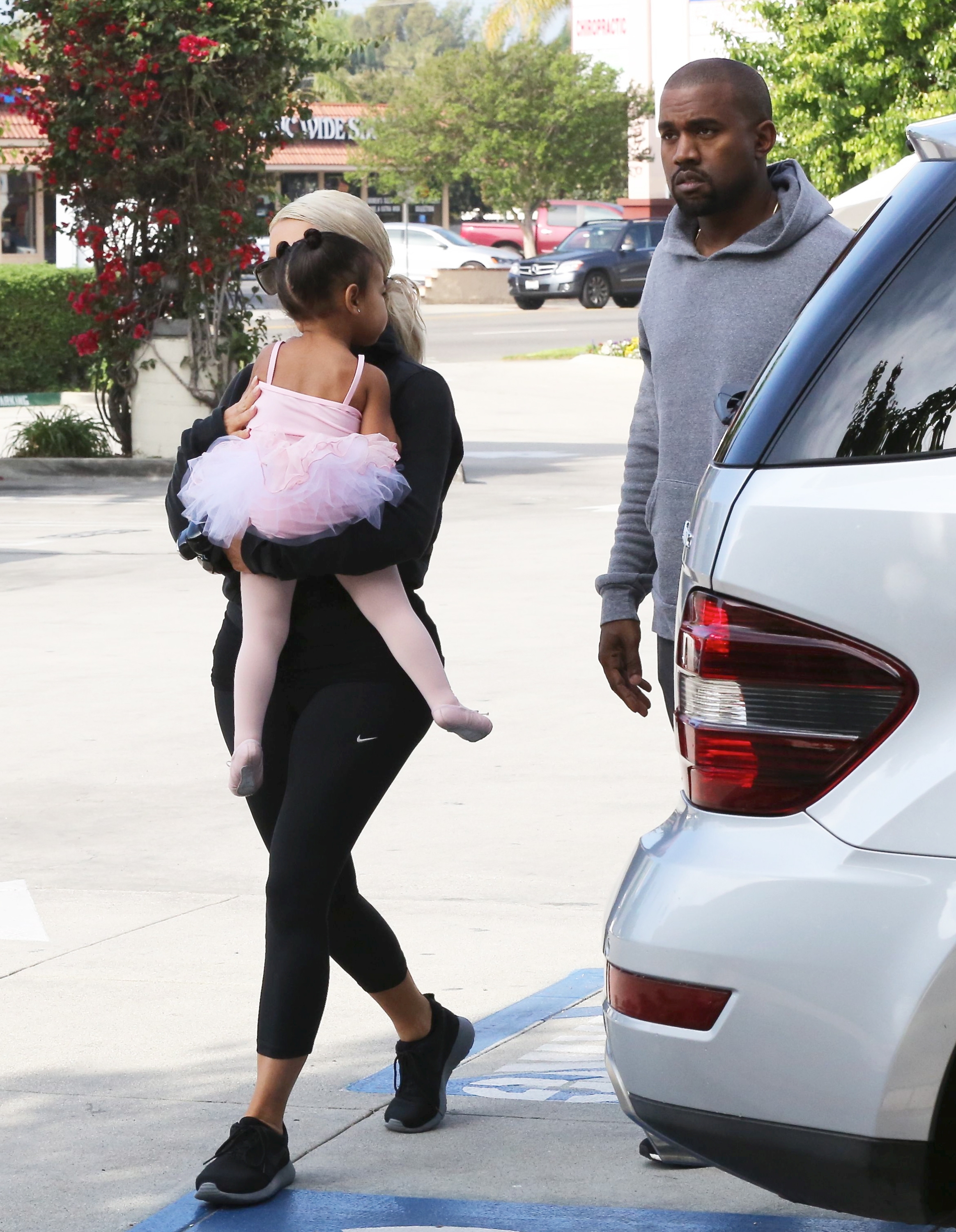 Access_Kardashian_32.jpeg