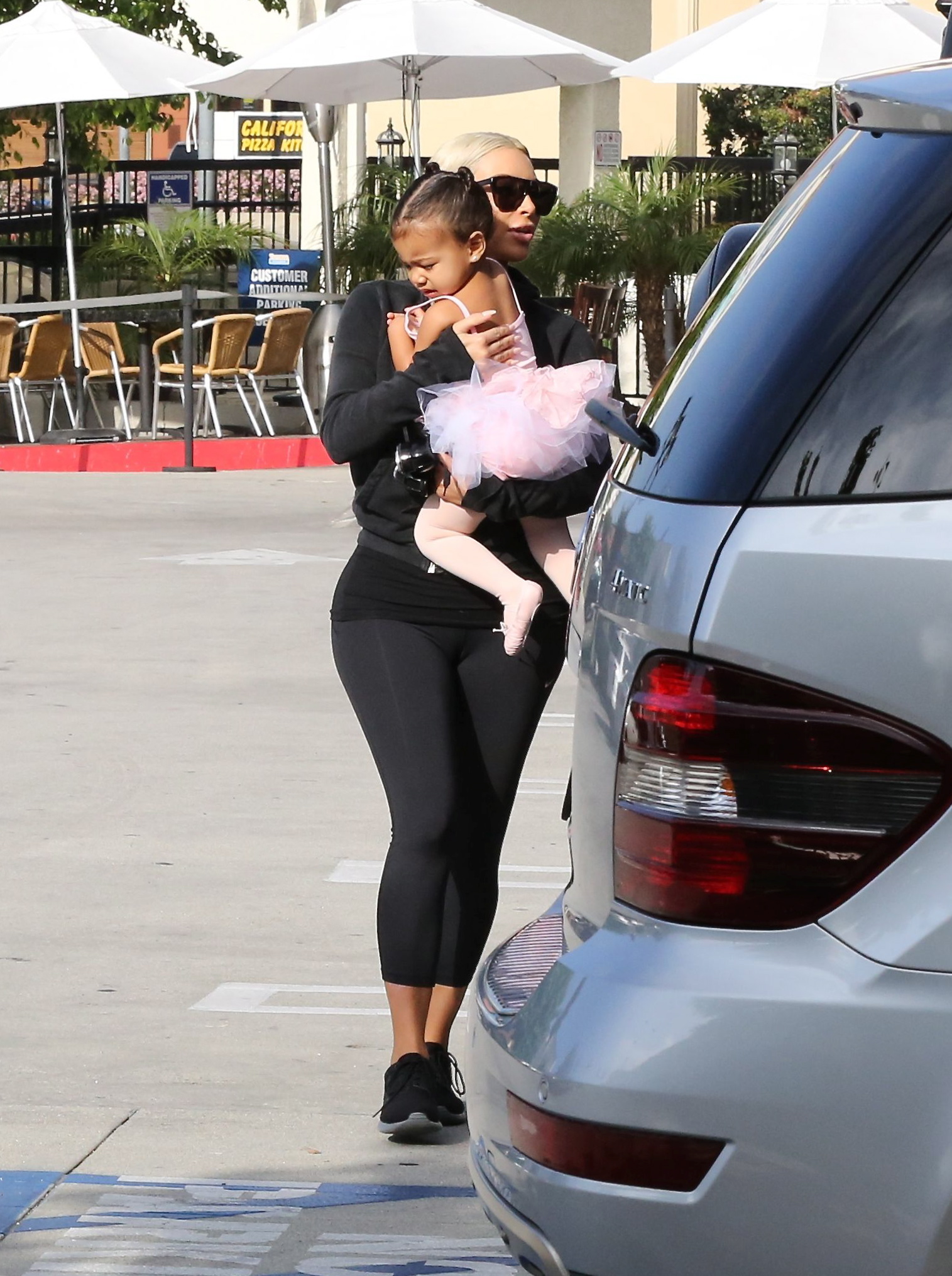 Access_Kardashian_42.jpeg