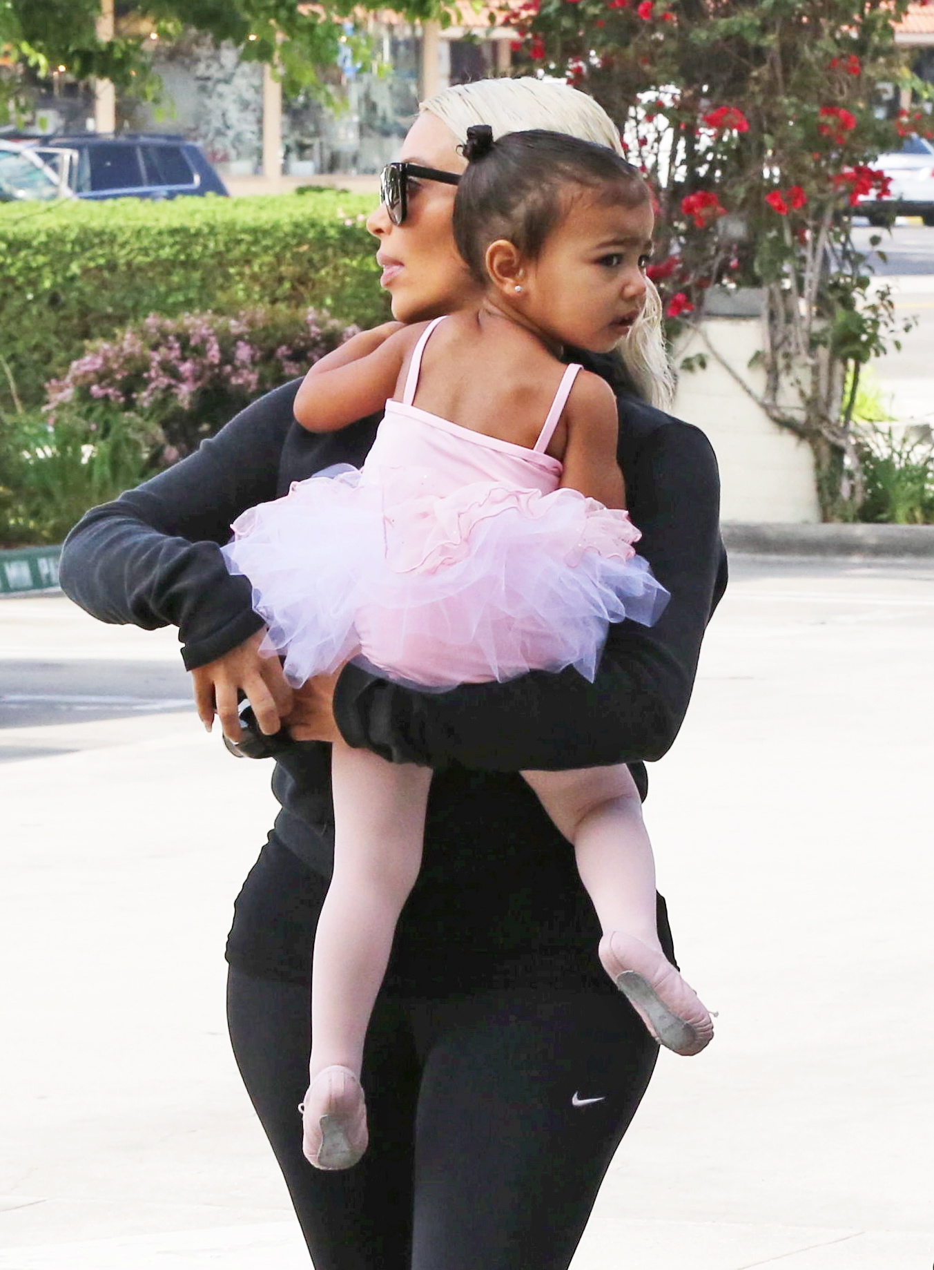 Access_Kardashian_55.jpg