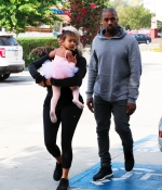 Access_Kardashian_1.jpeg