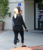Access_Kardashian_17.jpg
