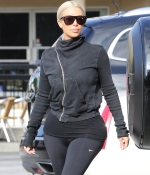 Access_Kardashian_40.jpg