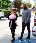 Access_Kardashian_75.jpeg