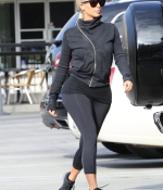 Access_Kardashian_81.jpg