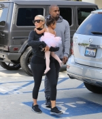 Access_Kardashian_88.jpg