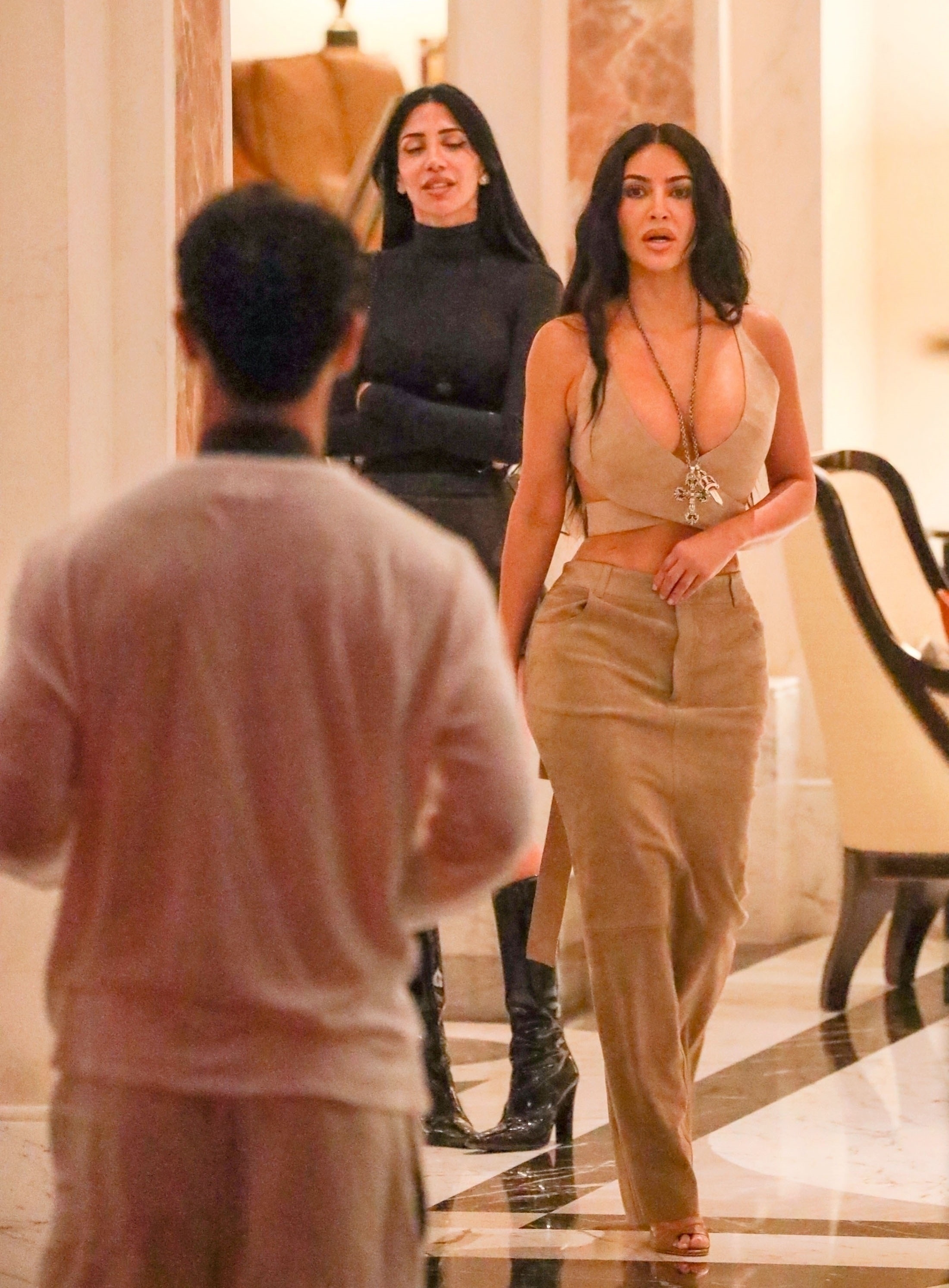 Access_Kardashian_19.jpg