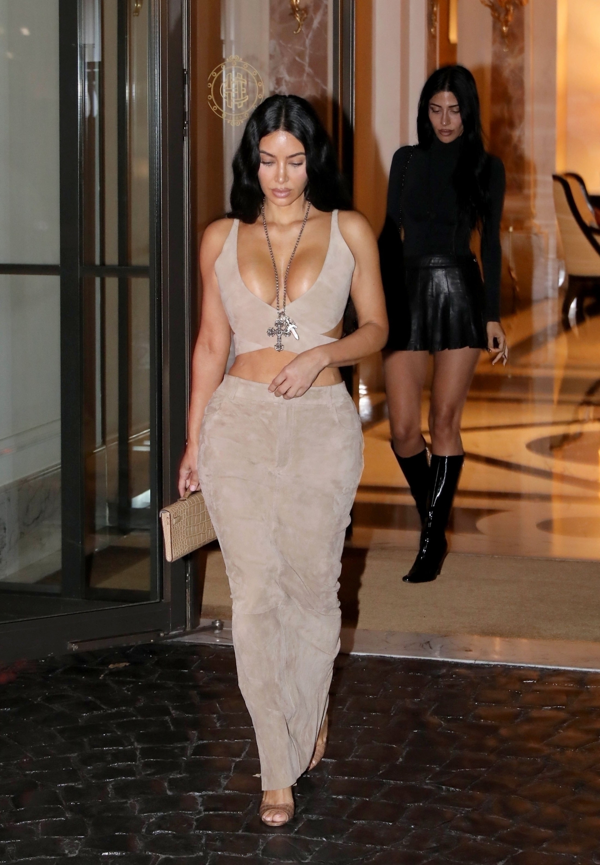 Access_Kardashian_30.jpg
