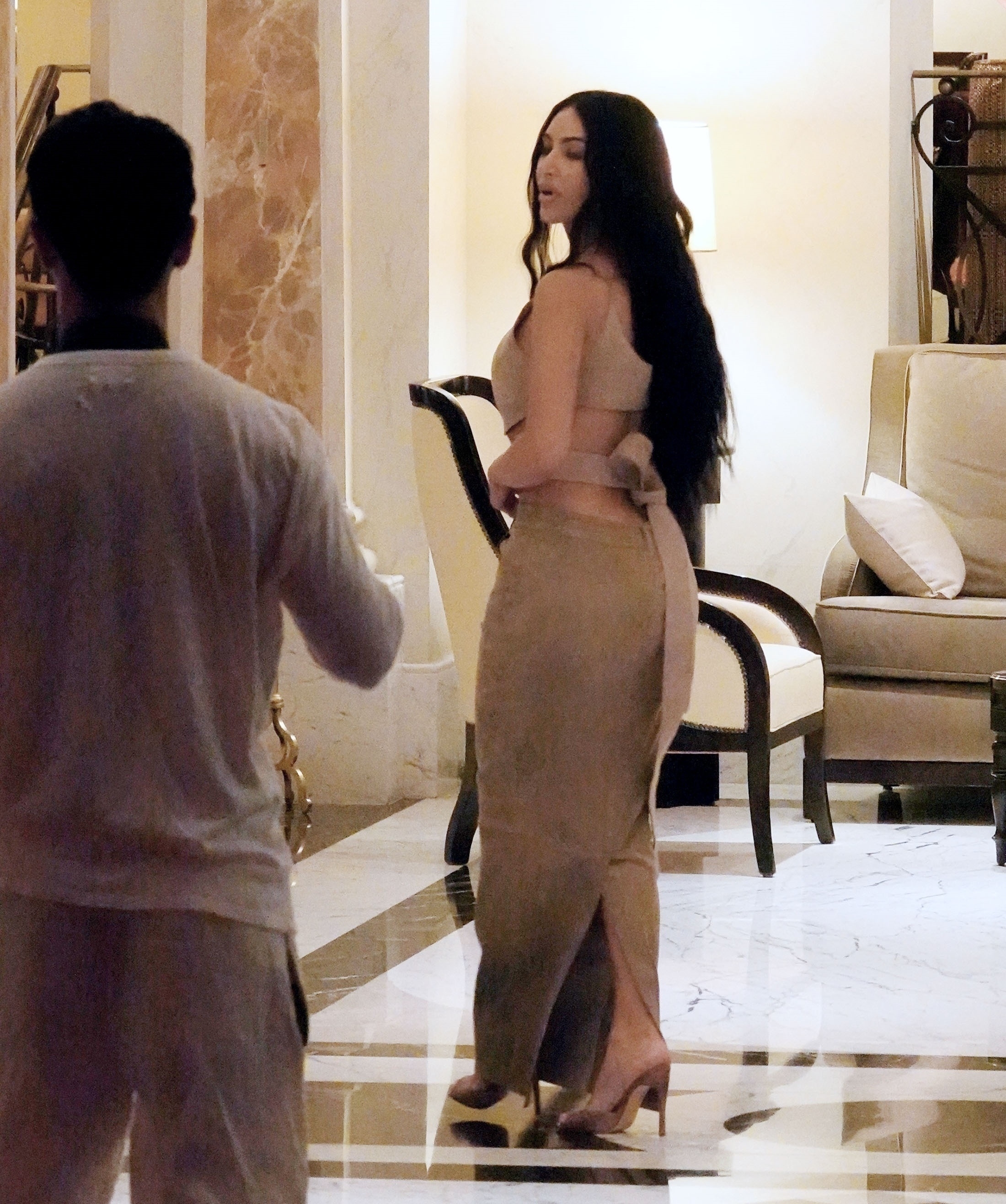 Access_Kardashian_6.jpg