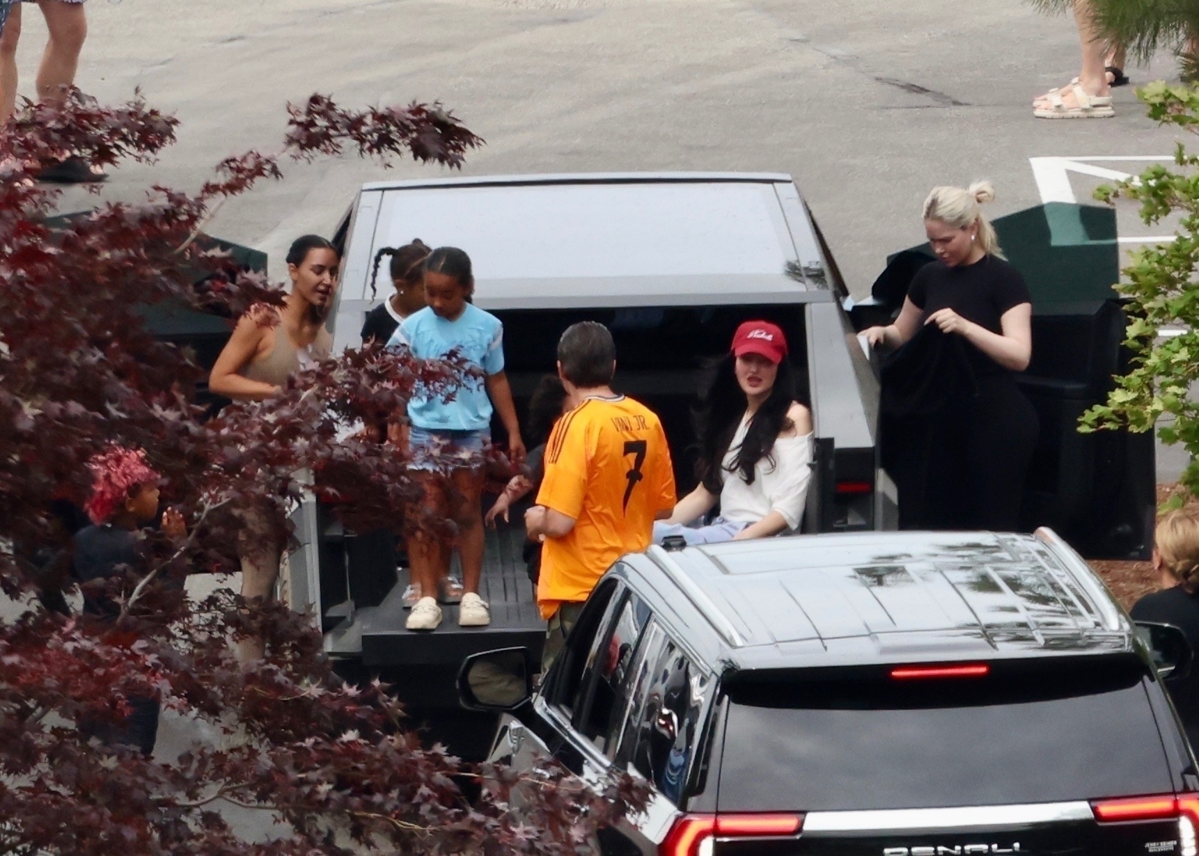 Access_Kardashian_8.jpg