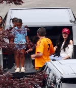 Access_Kardashian_2.jpg