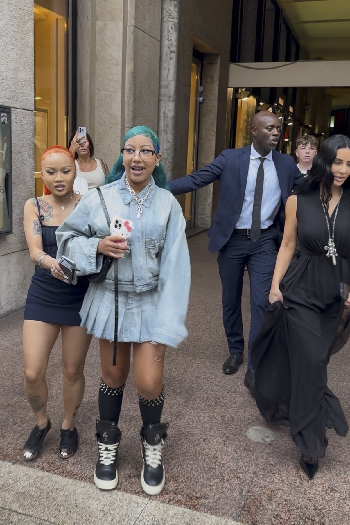 Access_Kardashian_10.jpg