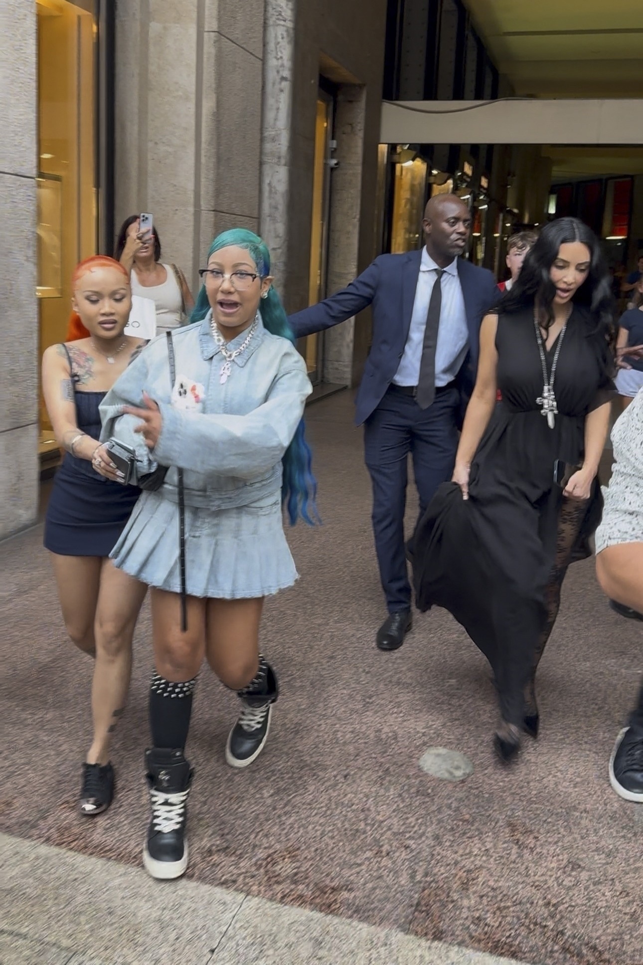 Access_Kardashian_11.jpg