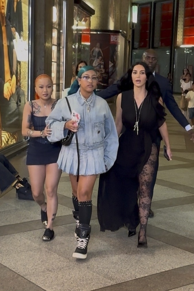 Access_Kardashian_27.jpg