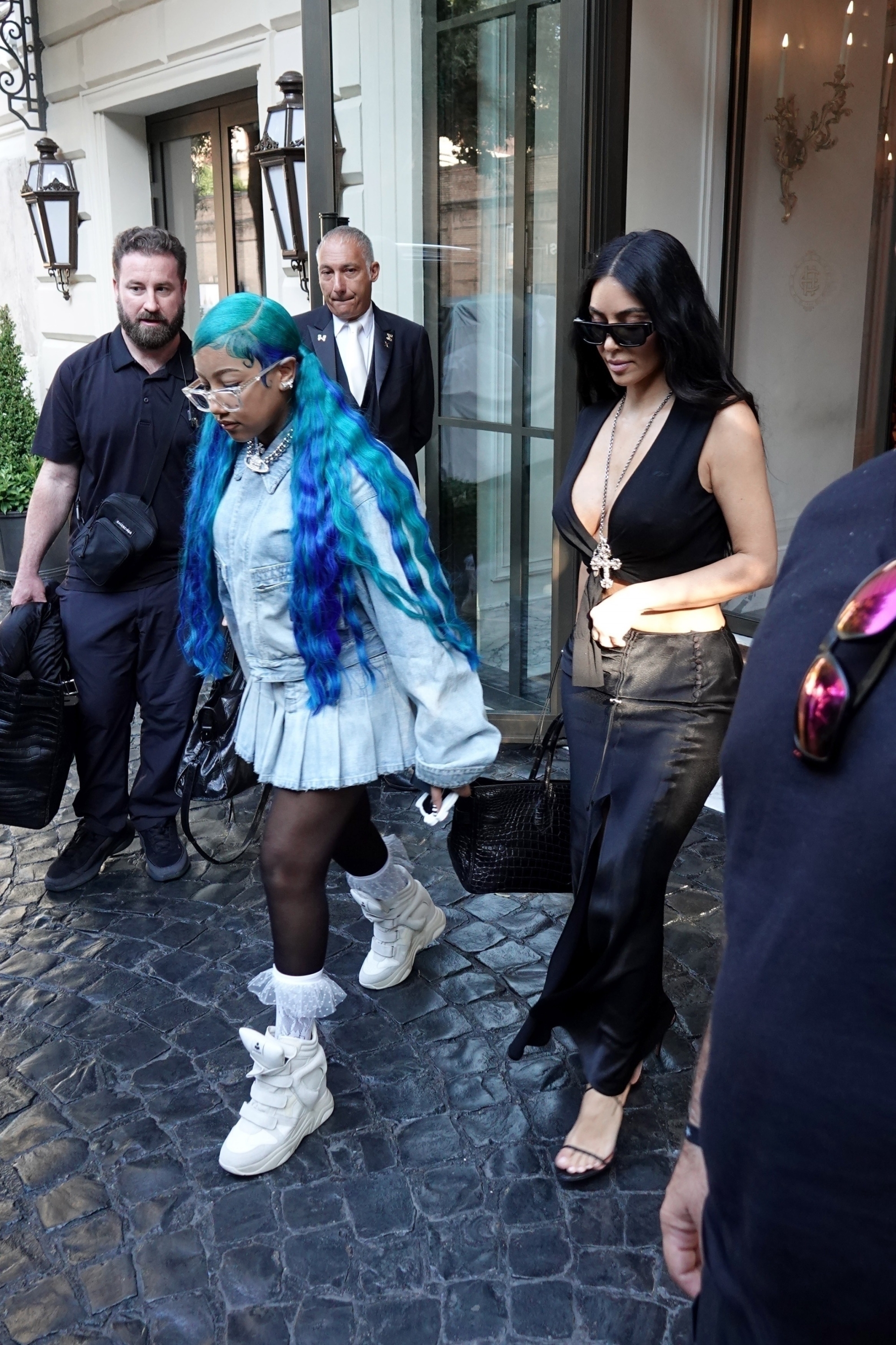 Access_Kardashian_10.jpg