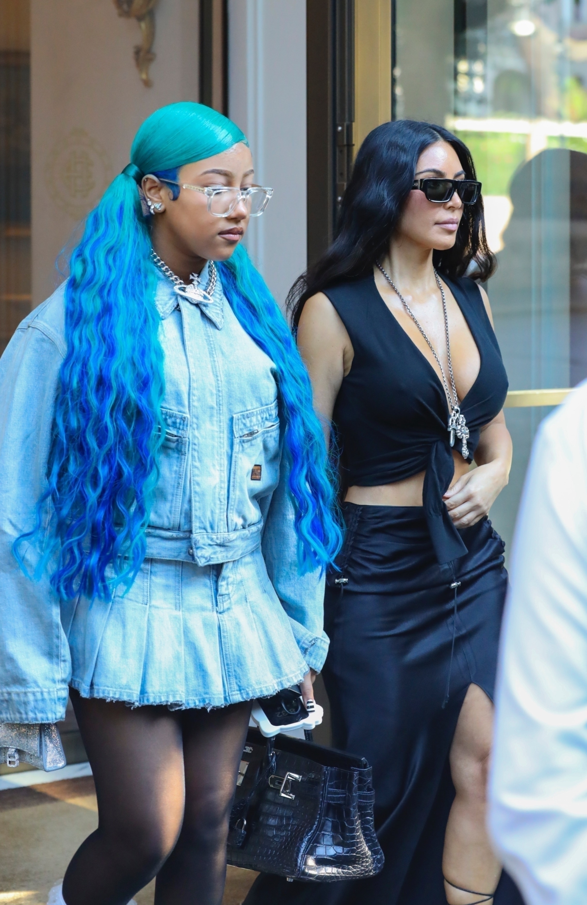 Access_Kardashian_9.jpg