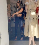 Access_Kardashian_11.jpg