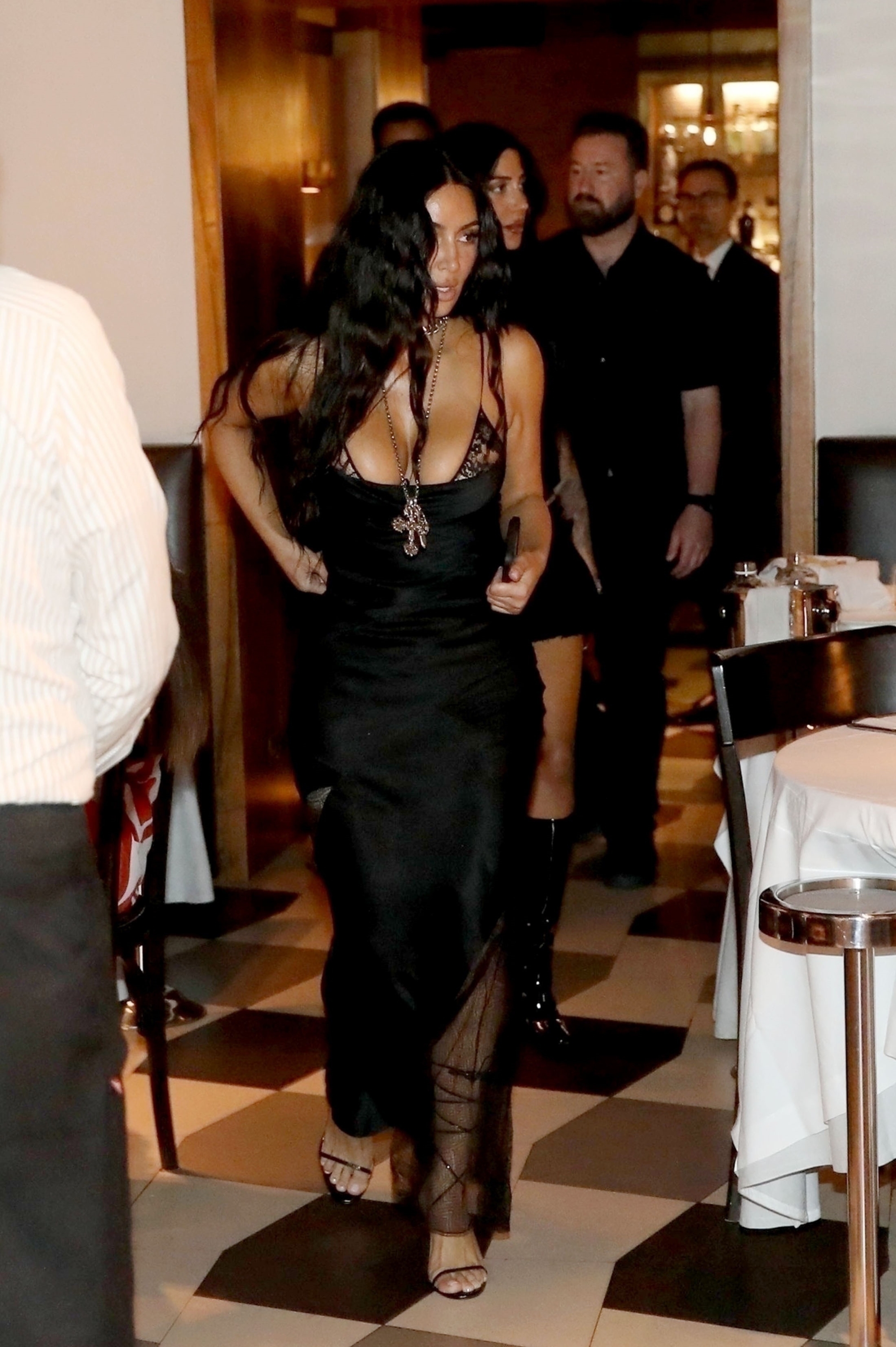 Access_Kardashian_5.jpg