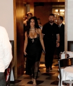 Access_Kardashian_17.jpg