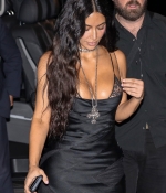 Access_Kardashian_1.jpg