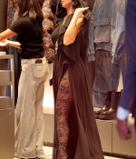 Access_Kardashian_4.jpg