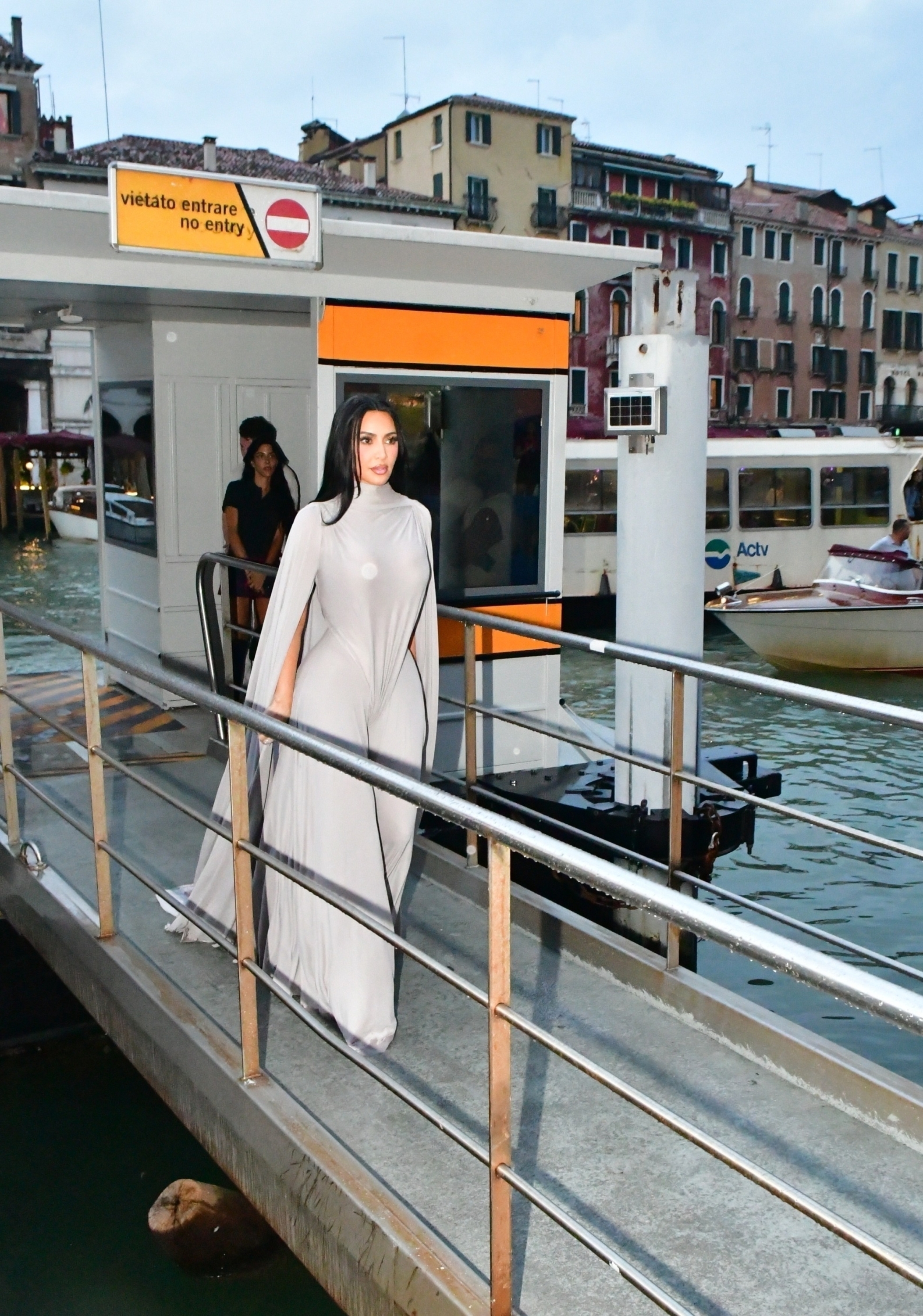 Access_Kardashian_50.jpg