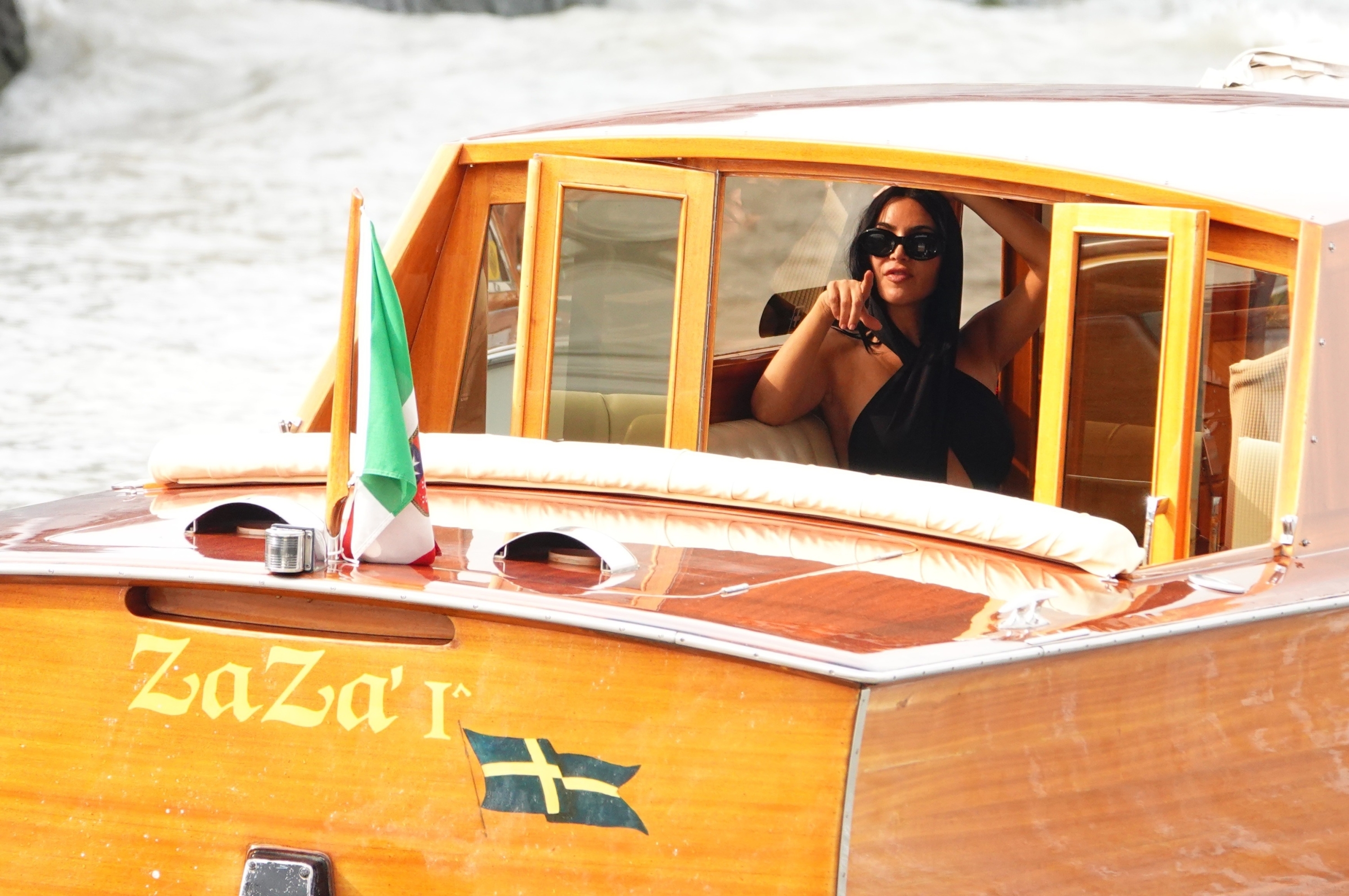 Access_Kardashian_358.jpg