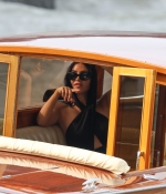 Access_Kardashian_330.jpg