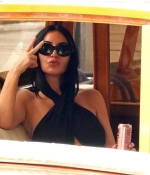 Access_Kardashian_350.jpg