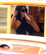 Access_Kardashian_352.jpg