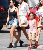 Access_Kardashian_12.jpeg