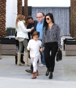 Access_Kardashian_8.jpeg