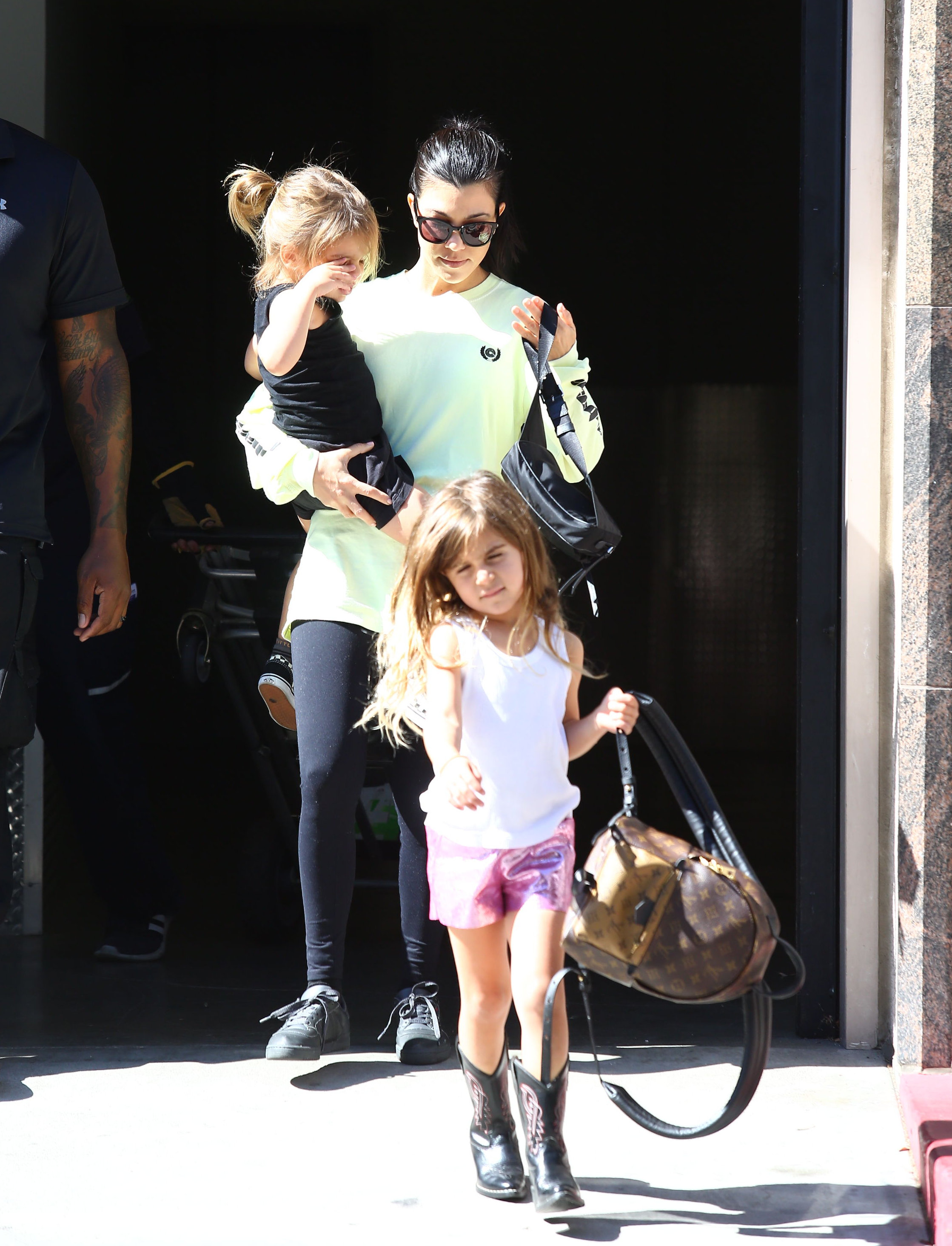 Access_Kardashian_12.jpg
