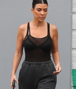 Access_Kardashian_12.jpg