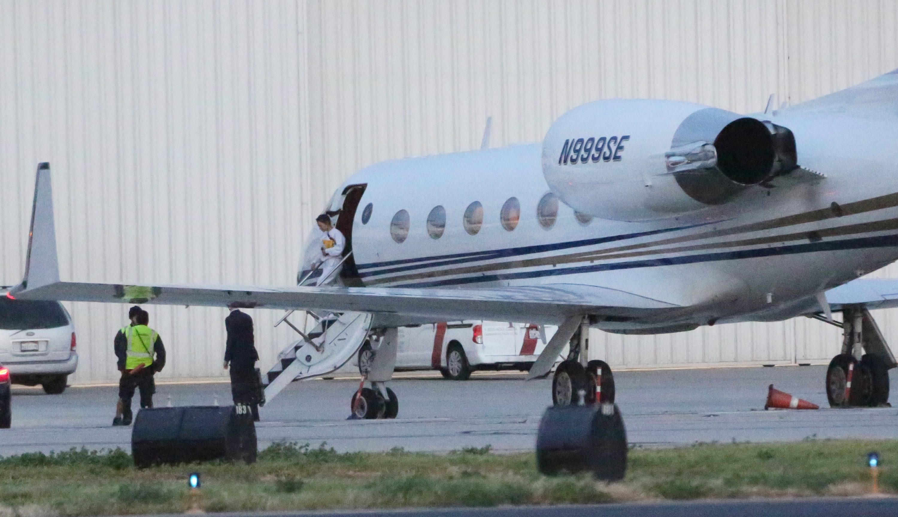 Access_Kardashian_6.jpg