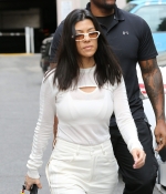 Access_Kardashian_12.jpg