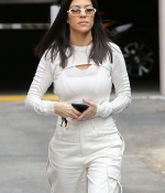 Access_Kardashian_13.jpg