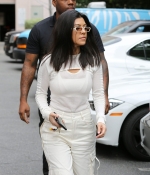 Access_Kardashian_18.jpg