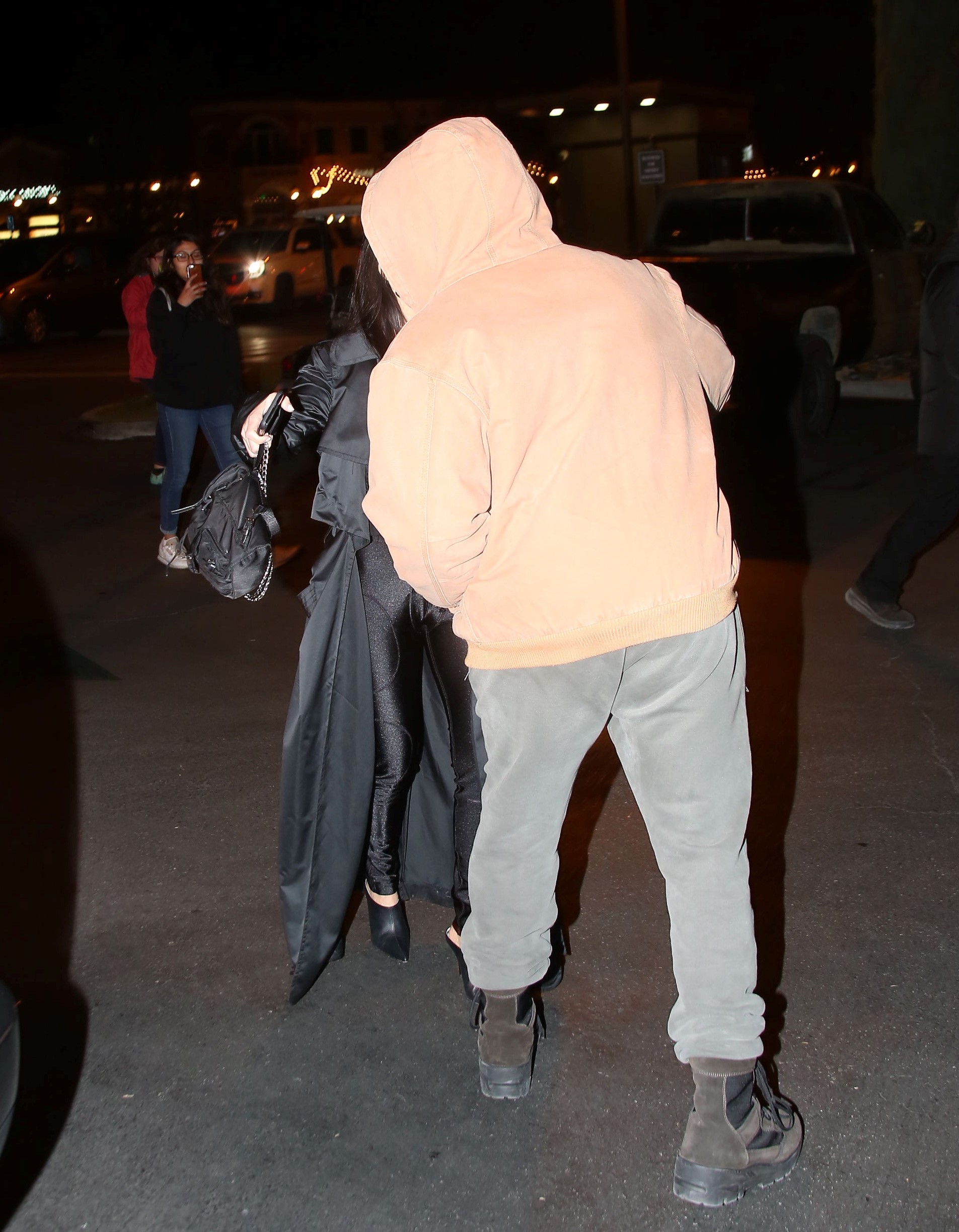 Access_Kardashian_3.jpg