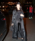 Access_Kardashian_6.jpg