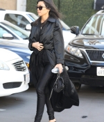 Access_Kardashian_1.jpg